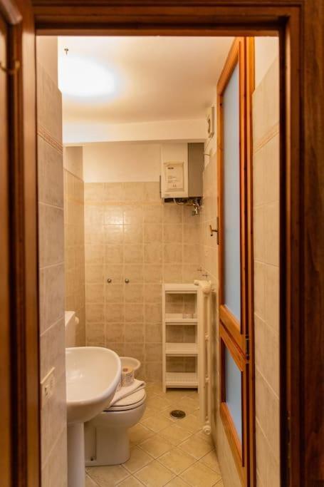 Cozy Apartment With A Strategic Position Florens Exteriör bild