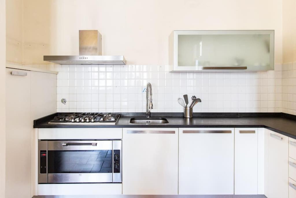 Cozy Apartment With A Strategic Position Florens Exteriör bild